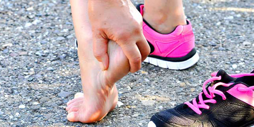 patient needing heel spur chiropractor in the Financial District, Downtown San Francisco